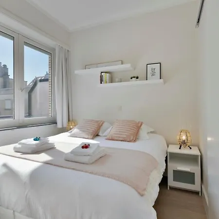 Apartment Huswell - Stylish At The Zeedijk Of